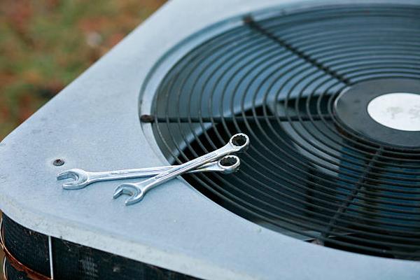 Signs It’s Time to Replace Your Old HVAC System